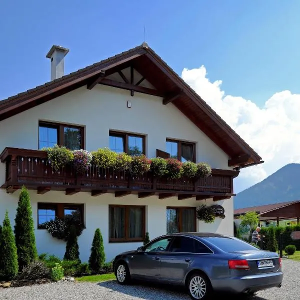 Penzion Chopok - Apartments、リプトフスキー・ミクラーシュのホテル