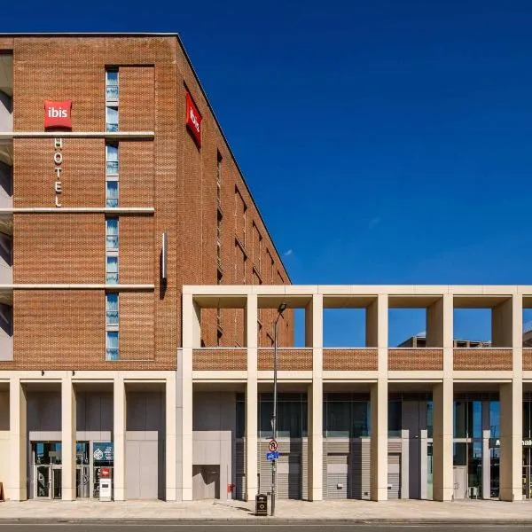 ibis London Canning Town: Londra'da bir otel