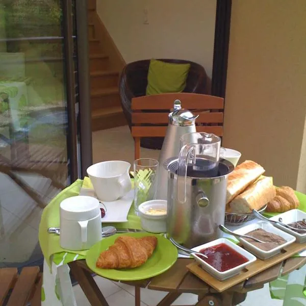 La Villa Antalya, hotel v destinaci Ault