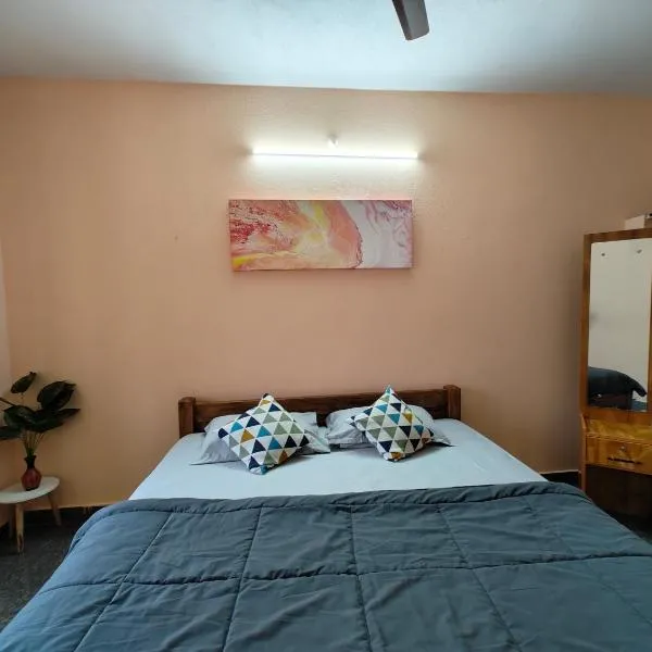 Hamsa Farmstay - 2BHK AC Homestay, hótel í Mysore