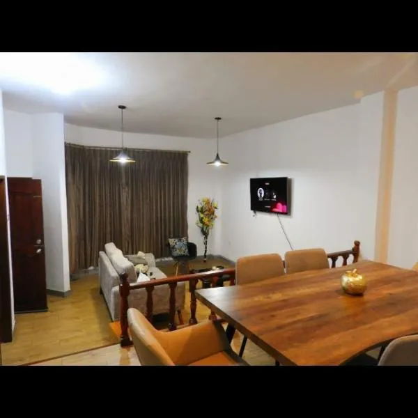 Loja में, होटल Amplio y acogedor departamento