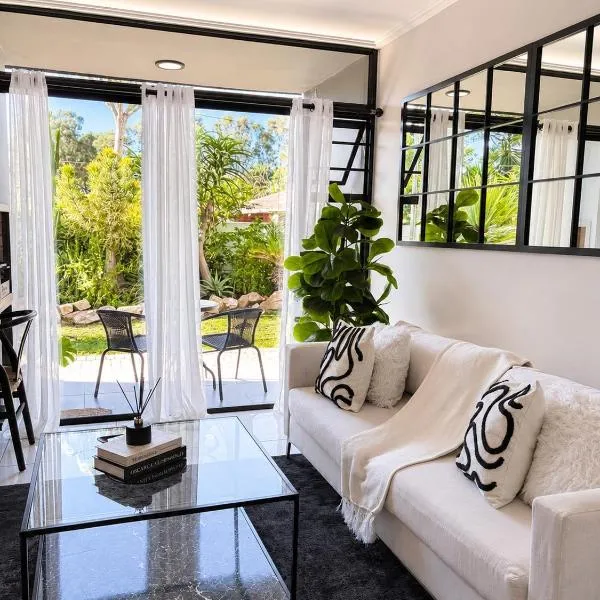 Garden View Suite, hotel i Gqeberha