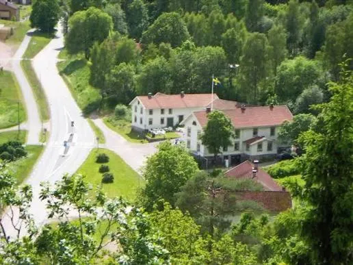 Klevs gästgiveri 25 min från Ullared, hotel in Mårdaklev