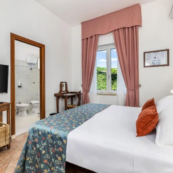 I Briganti - Capalbio - Rooms & Apt - All Pet Welcome, hotel em Capalbio