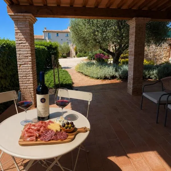 CorteViva Cottage, hotel in SantʼEgidio