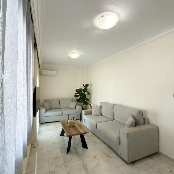 Luxury Downtown Apartment Z1, hotelli Thessalonikissa