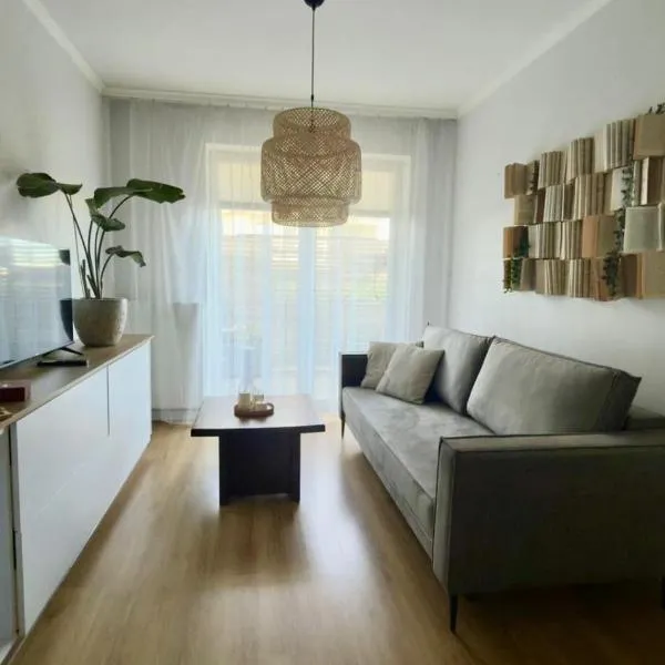 Apartament Przytulny 2, self check-in, blisko lotniska, hotel di Trzebownisko