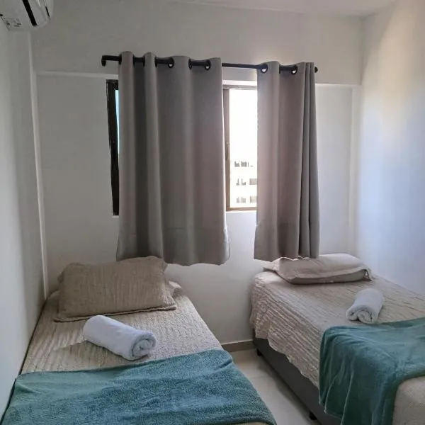 QUARTO- alugo para 2 pessoas em apartamento no centro de Recife, hotel din Recife