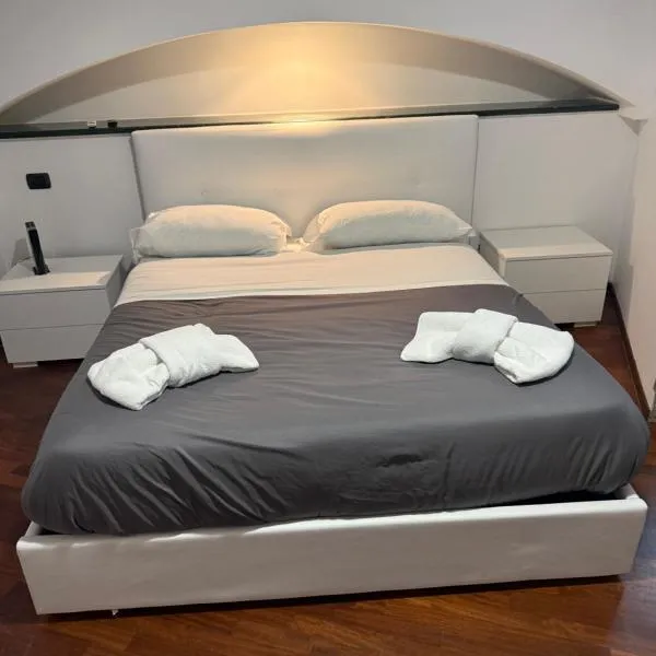 Casa Chapeau Posillipo NAPOLI CENTRO, hotell i Napoli