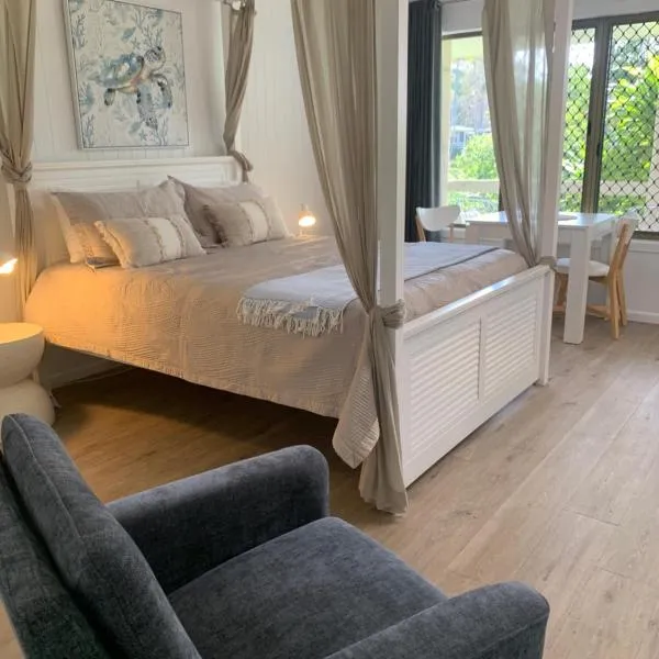 Lakefront Retreat Hervey Bay, hotel in Urangan