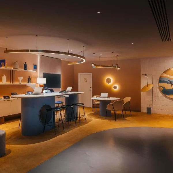 Mercure London Earls Court, khách sạn ở London