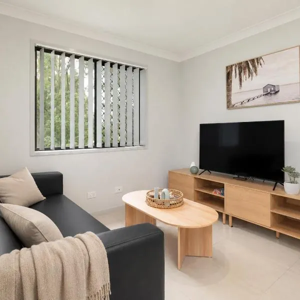 Smart Suites Self Check-in Apartments - Freney Park Disk Golf Course, hotell i Brisbane