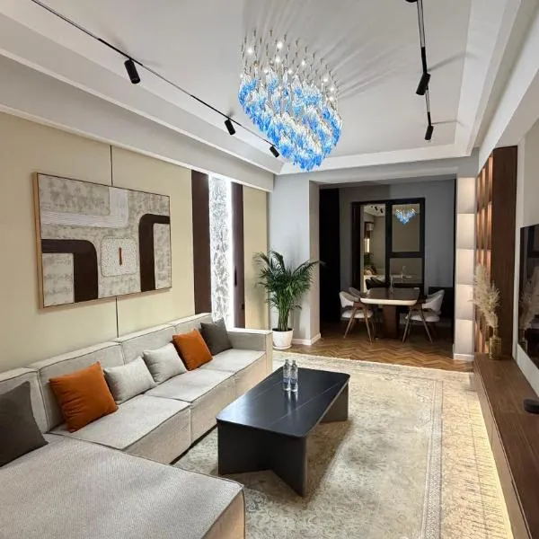 Zafran Smart Luxury Suite, hotel i Dusjanbe