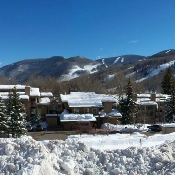 Sandstone Creek Club Condominiums, hotel in Vail