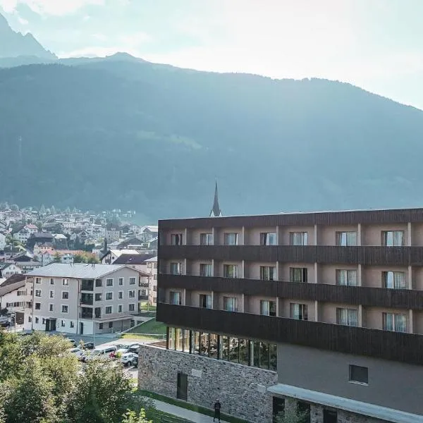 AVES Hotel Savognin, hotel a Savognin