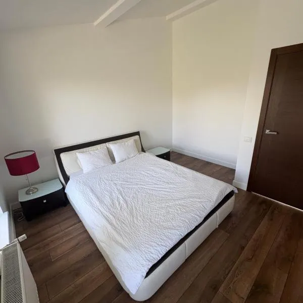 Jasmine Guest Room, hotel in Jauntīreļi