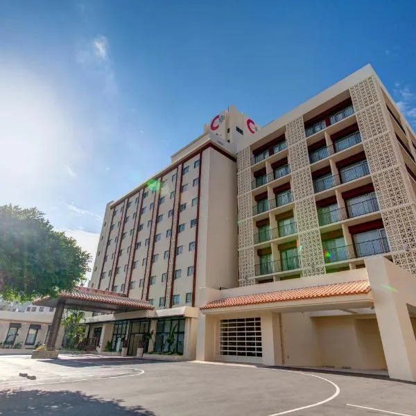 那霸社区及Spa中心中央酒店，位于那霸的酒店
