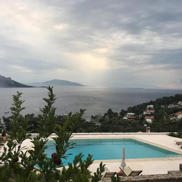 Aegina Town में, होटल Fantasia - Amazing sea view