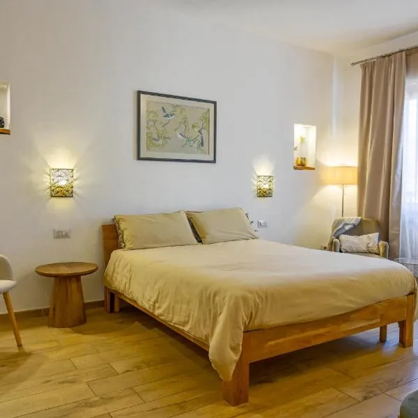 Cozy guest house Downtown – hotel w mieście Olbia