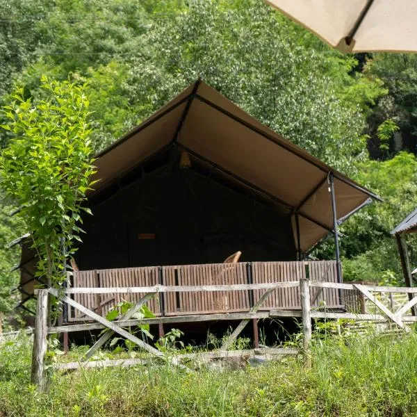 Aloha Riverside, hotel u gradu Kasol