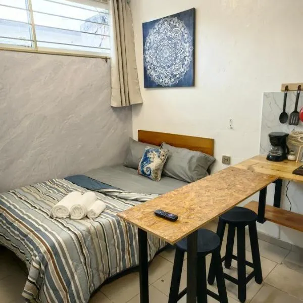 Loft #1 a una cuadra de Playa Regatas Oyster Suites, hotel en Veracruz