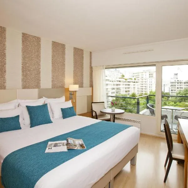 Residhome Courbevoie La Défense, hotel v destinaci Courbevoie