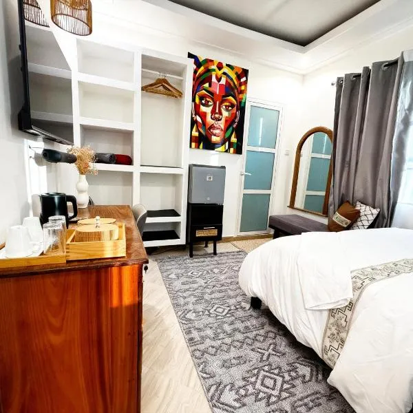 Airport Hideaway, hotel a Zanzibar City