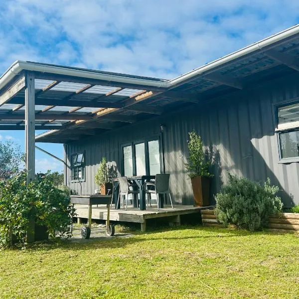 Plett Pods - Casetta del Fuoco - Eco Container Cottage, hotel i Plettenberg Bay