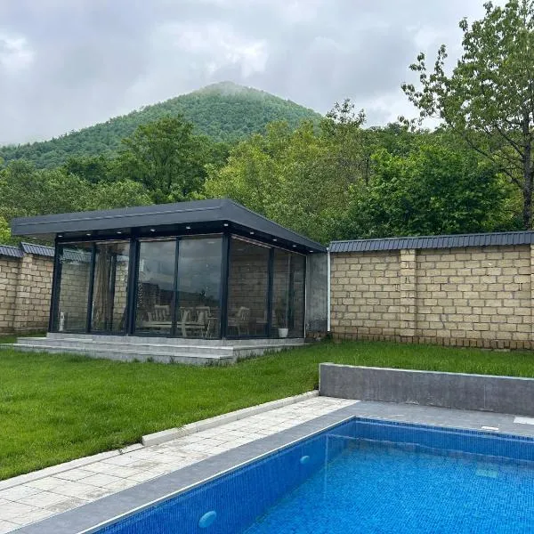 Gabala Holiday Home, хотел в Габала