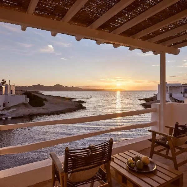 Infinito Boathouse Milos, hotel em Agia Irini Milos