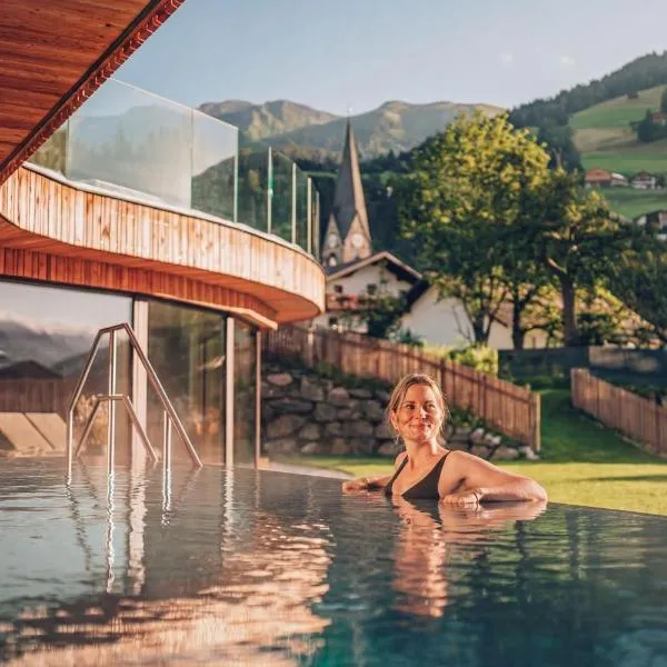 SPA & Naturhotel Outside, hotel a Matrei in Osttirol