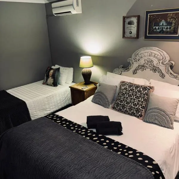 La Grace Guestrooms, hotel u gradu Kronstad