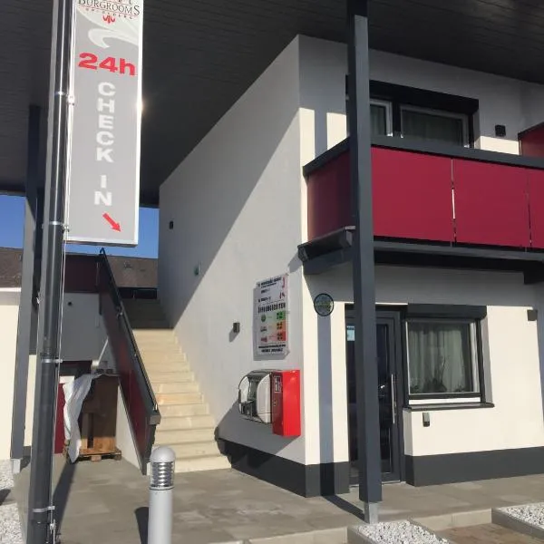 Burg Rooms - 24h Self-Check-in, hotell sihtkohas Spielberg