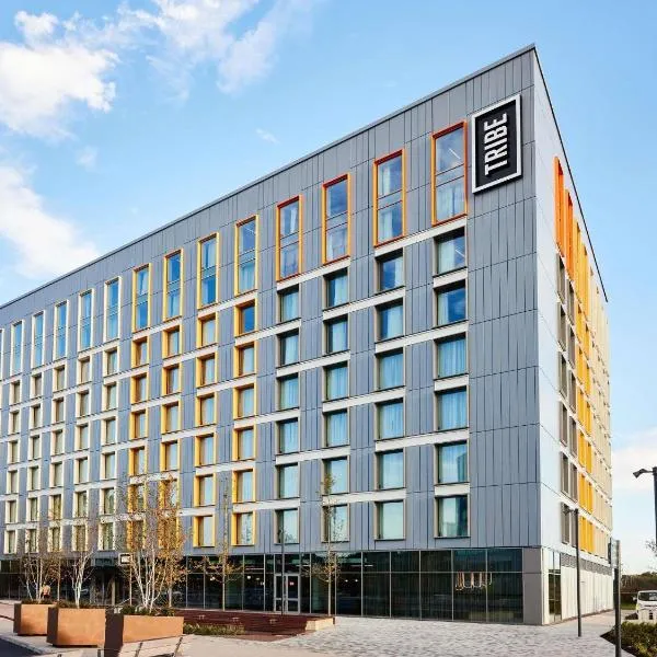 TRIBE Terminal 2 Manchester Airport by Accor, Hotel in Hale