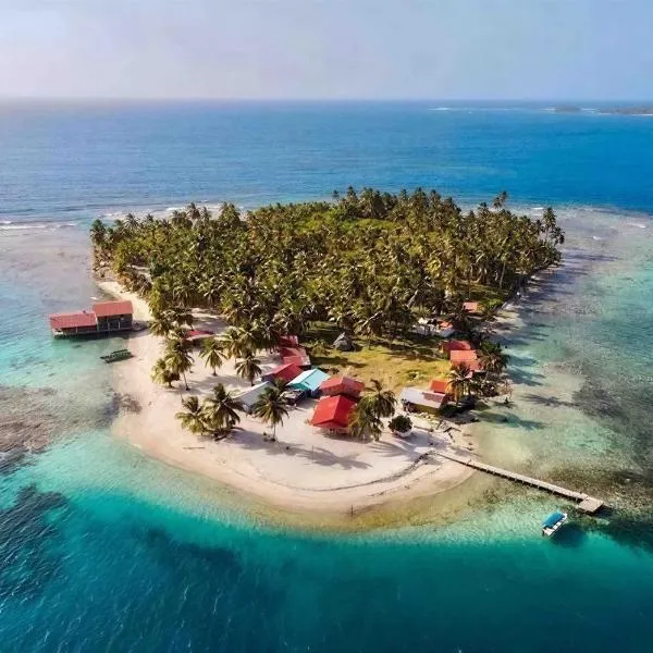 Isla Diablo San blas cabaña en la orilla del mar, hótel í Cagantupo