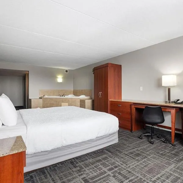 Viesnīca Canad Inns Destination Center Grand Forks pilsētā Grandforksa