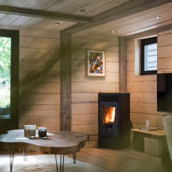 Wood Chalet Durbuy, hotel i Durbuy