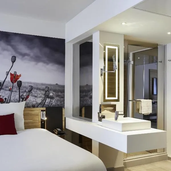 Novotel Ieper Centrum, viešbutis mieste Ypras