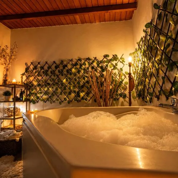 Reina Mar Jacuzzi Exclusivo: Barra de Portezuelo şehrinde bir otel