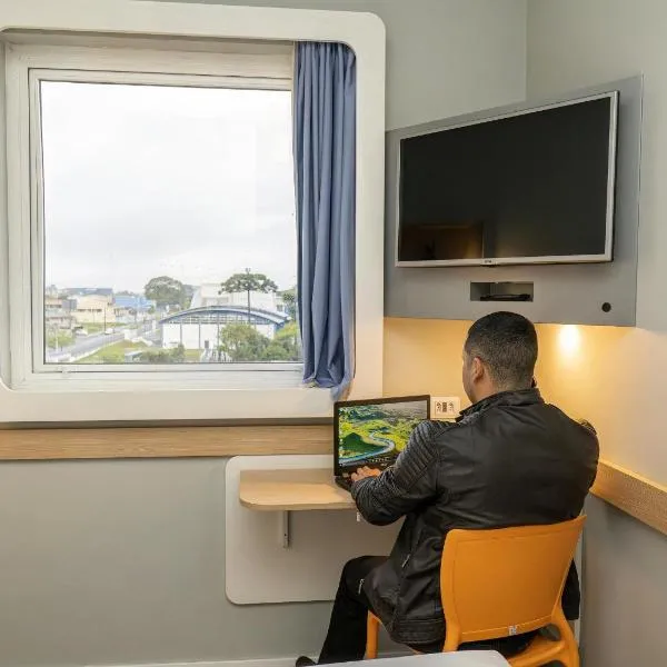 ibis budget Curitiba Aeroporto, hotel v mestu São José dos Pinhais