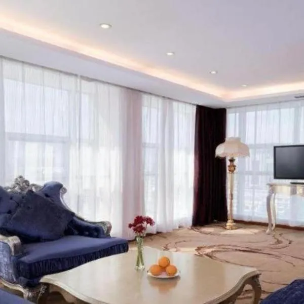 Vienna Hotel Tongliao Ke'erqin, hotel en Tongliao
