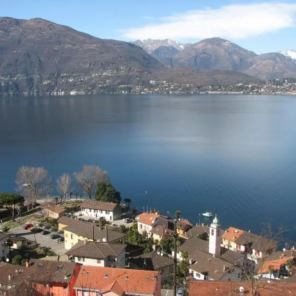 Albergo Ristorante Al Portico, מלון בGerra