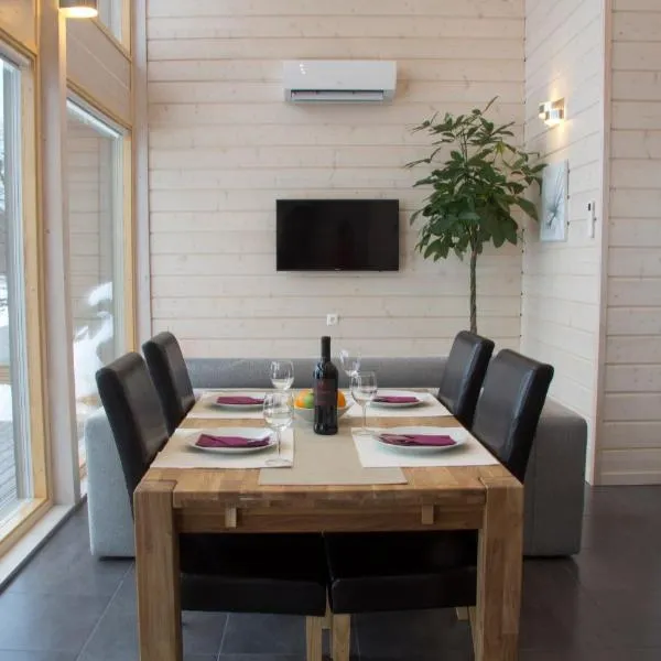 Ammatour Villas, Hotel in Uro