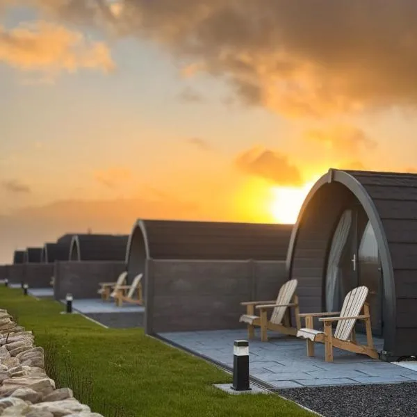 Bayview Glamping Pods Kerry, hotel i Ballyheigue