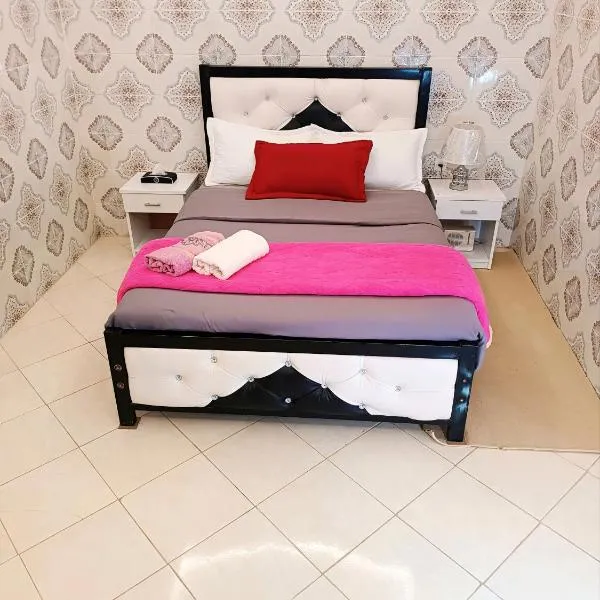 Aziz House 2, hôtel à Tan-Tan