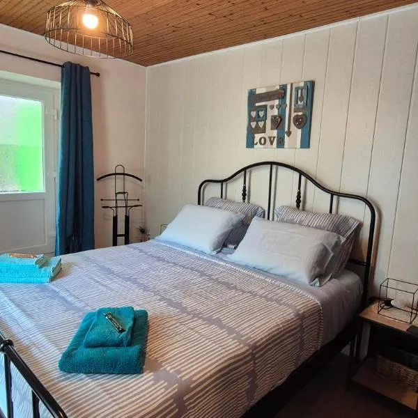 Mon Refuge B&B, hotel v destinaci Jougne