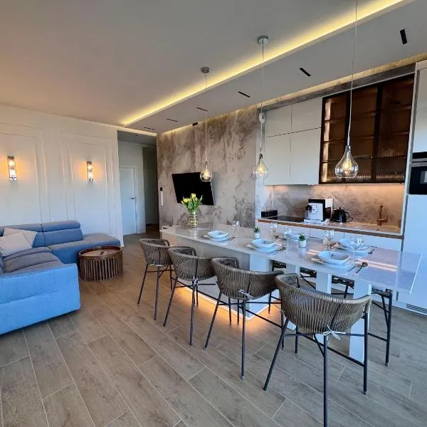Aqua Concept Apartment Sol Marina: Wiślinka şehrinde bir otel
