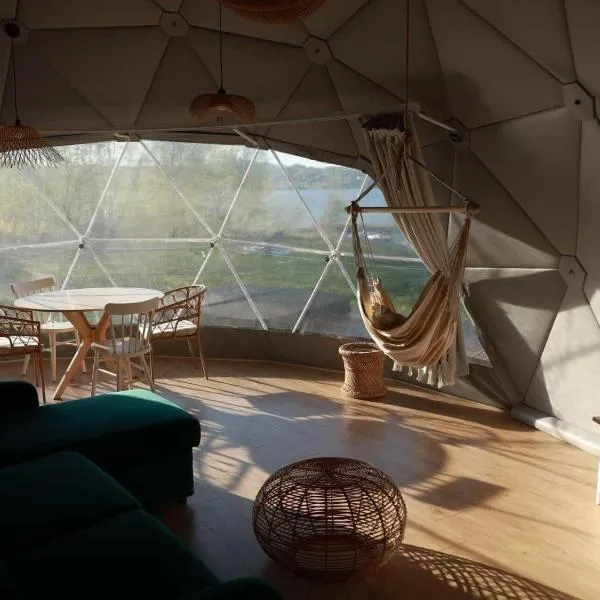 Aqua Glamp – hotel w mieście Jaszczurowa