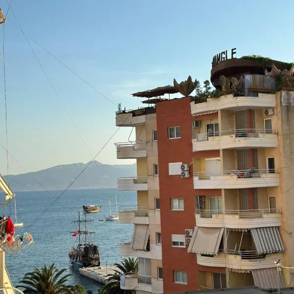 Central Boutique Hostel, hotel em Saranda