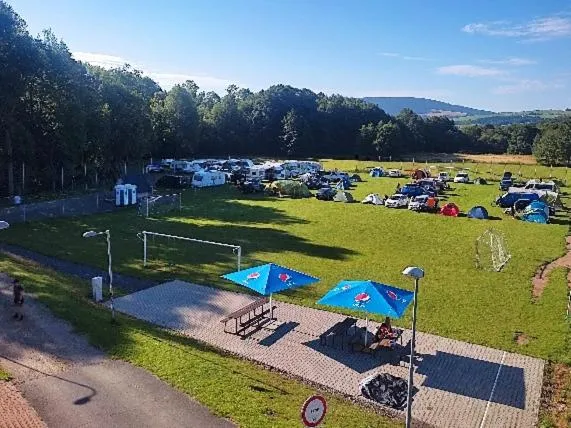 Sportovní areál kemp autokemp dolní morava, hotel di Dolní Morava